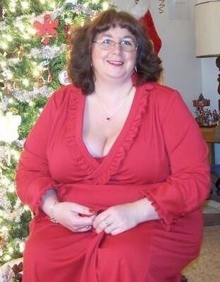 GRANNY POSING 