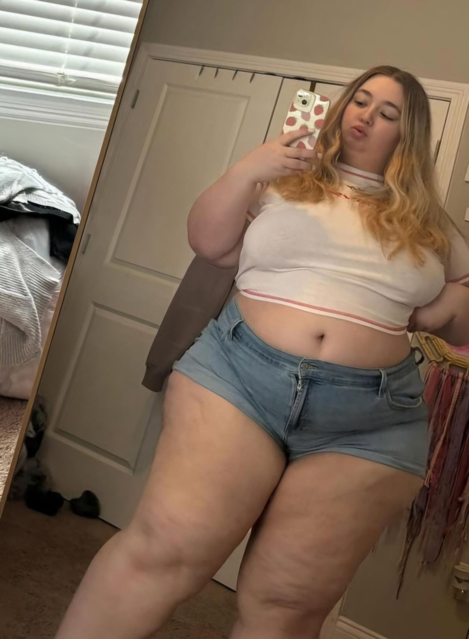 BBW BLONDE BIMBO É UM