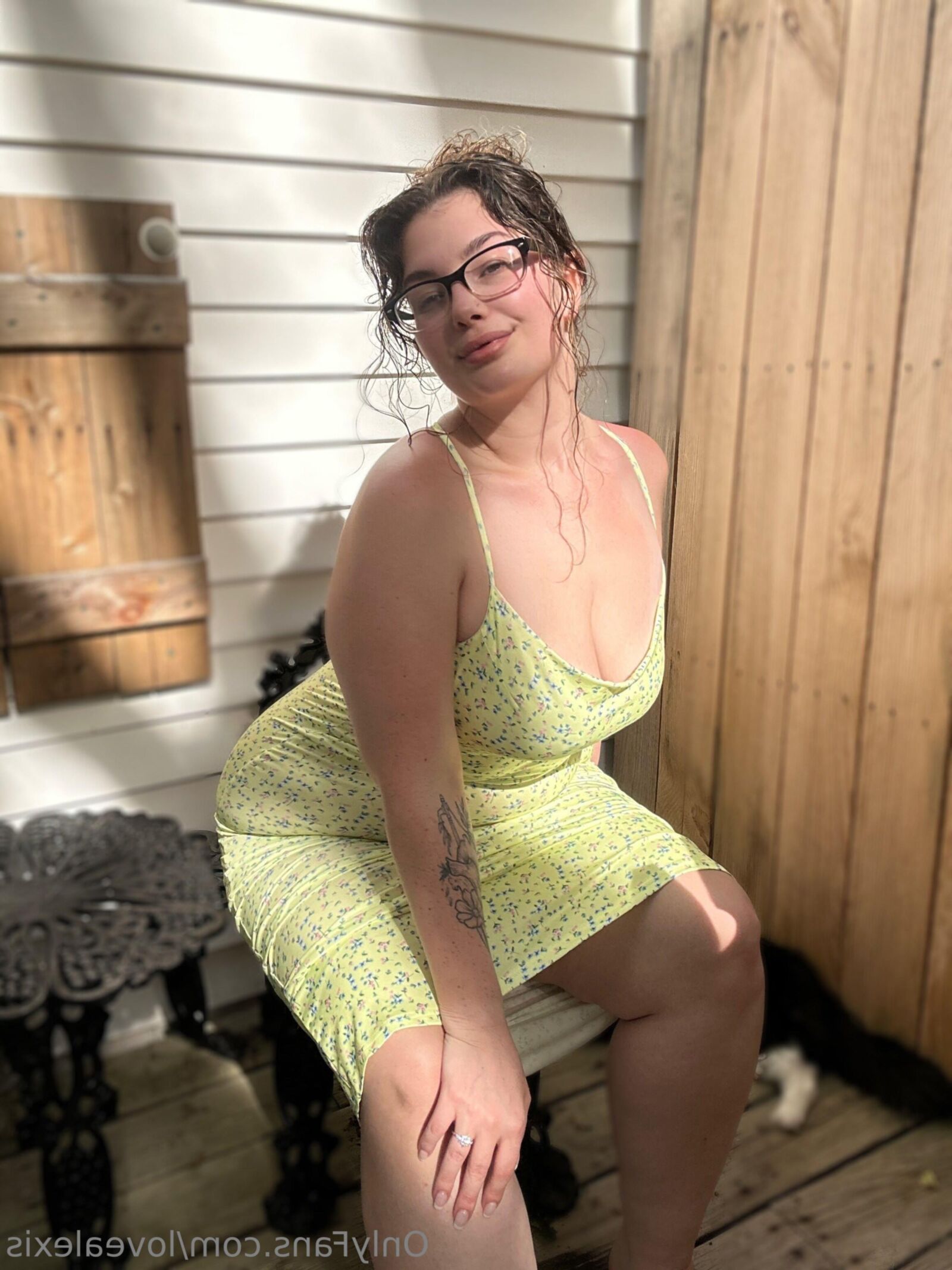 Alexis enorme bunda peitos grandes beleza bbw milf com óculos misturados sho