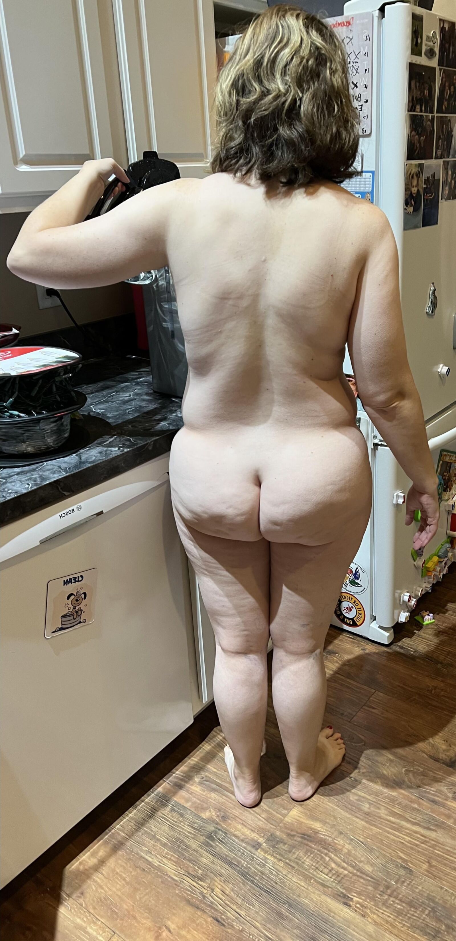 Fat Fuckpig Carrie Lynn, sem saber, mostrando sua grande bunda gorda