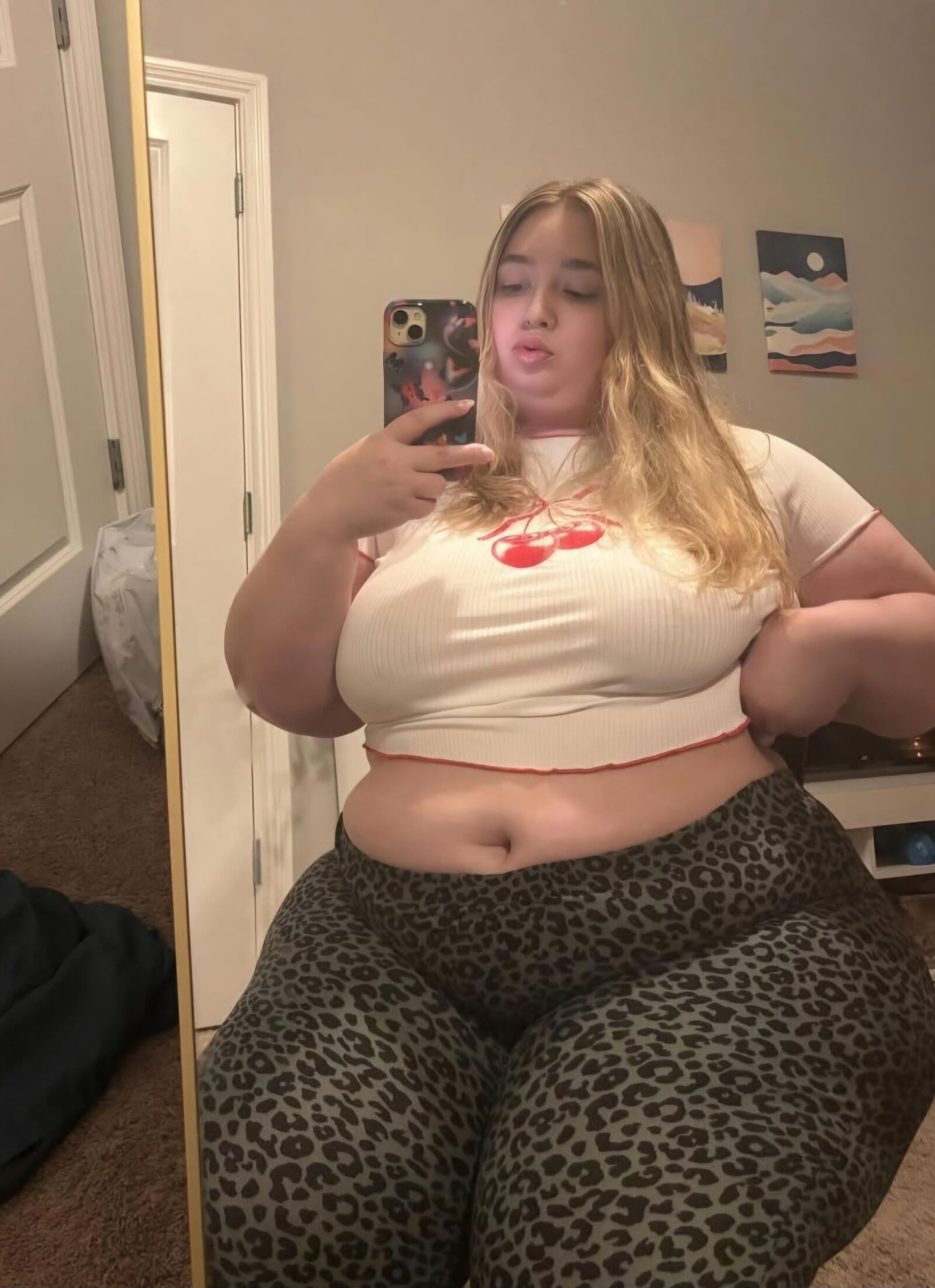 BBW BLONDE BIMBO É UM