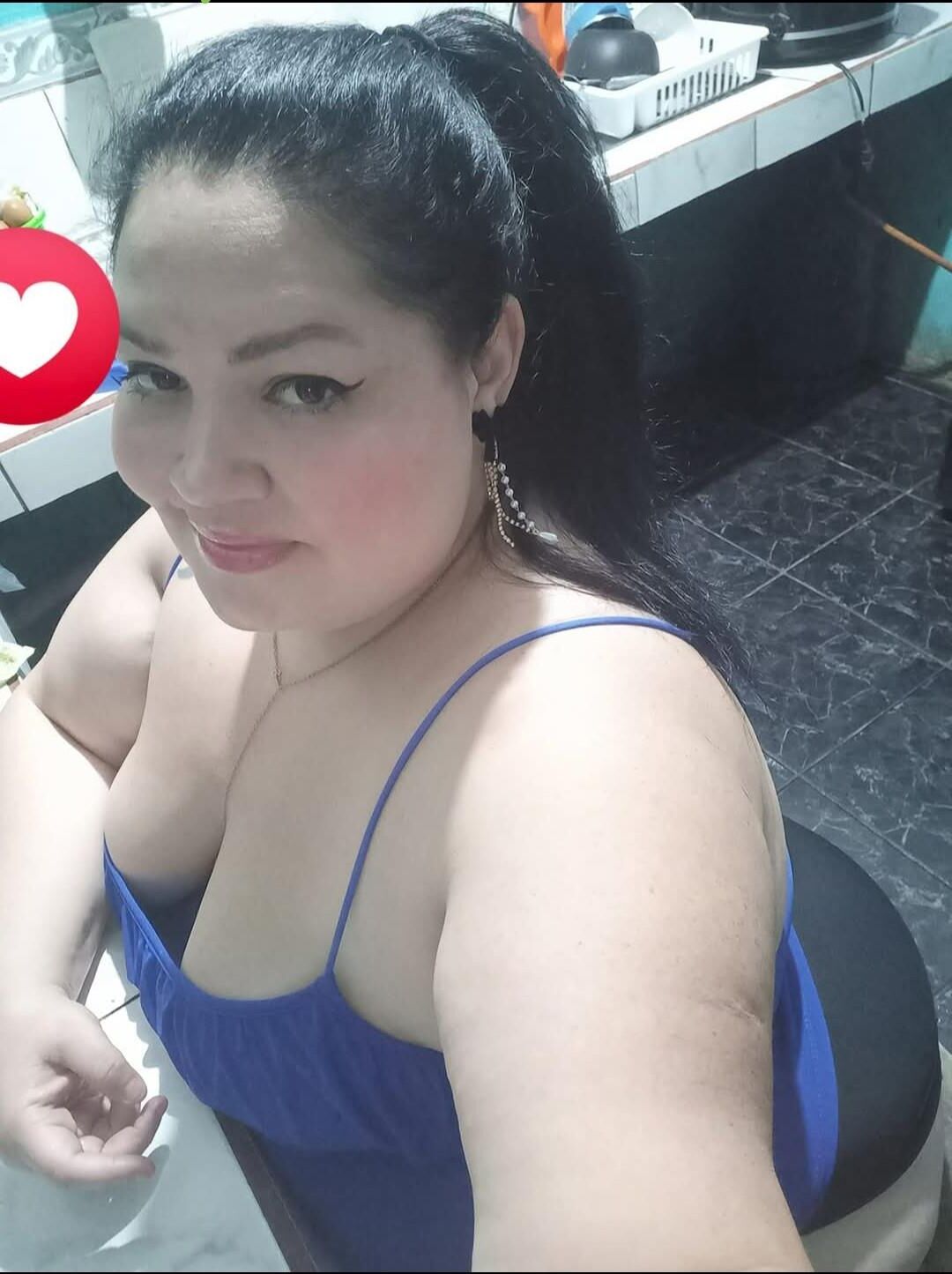 Joselin Chicana BBW Nalgonas