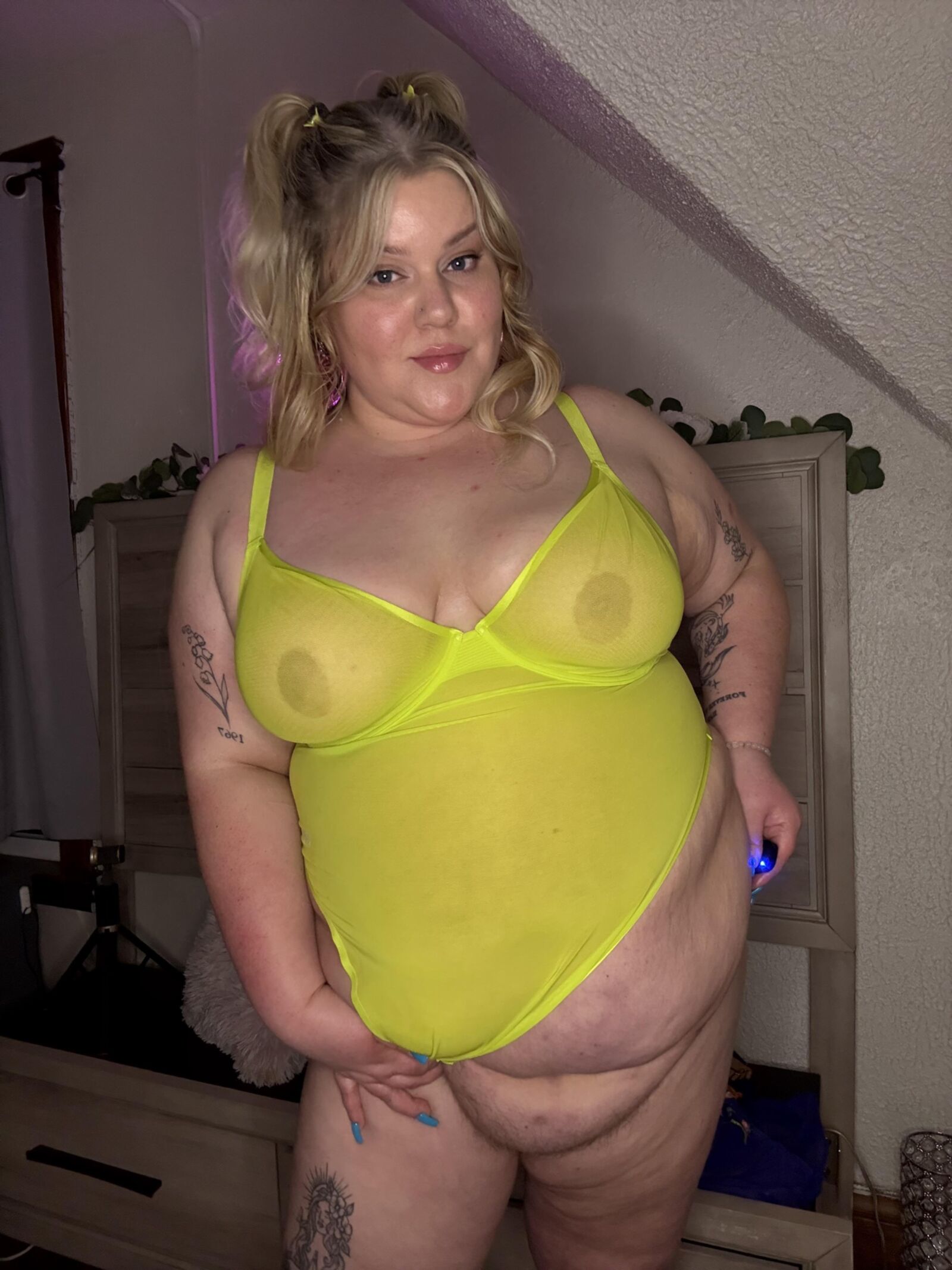 Malibu Belle Truie pour Saillie avec Moule Grasse et Fupa Dodu