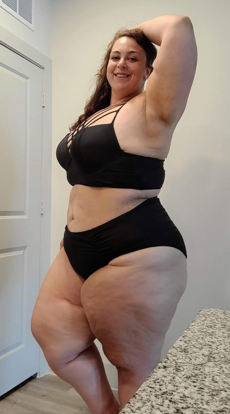 Joselin Chicana BBW Nalgonas