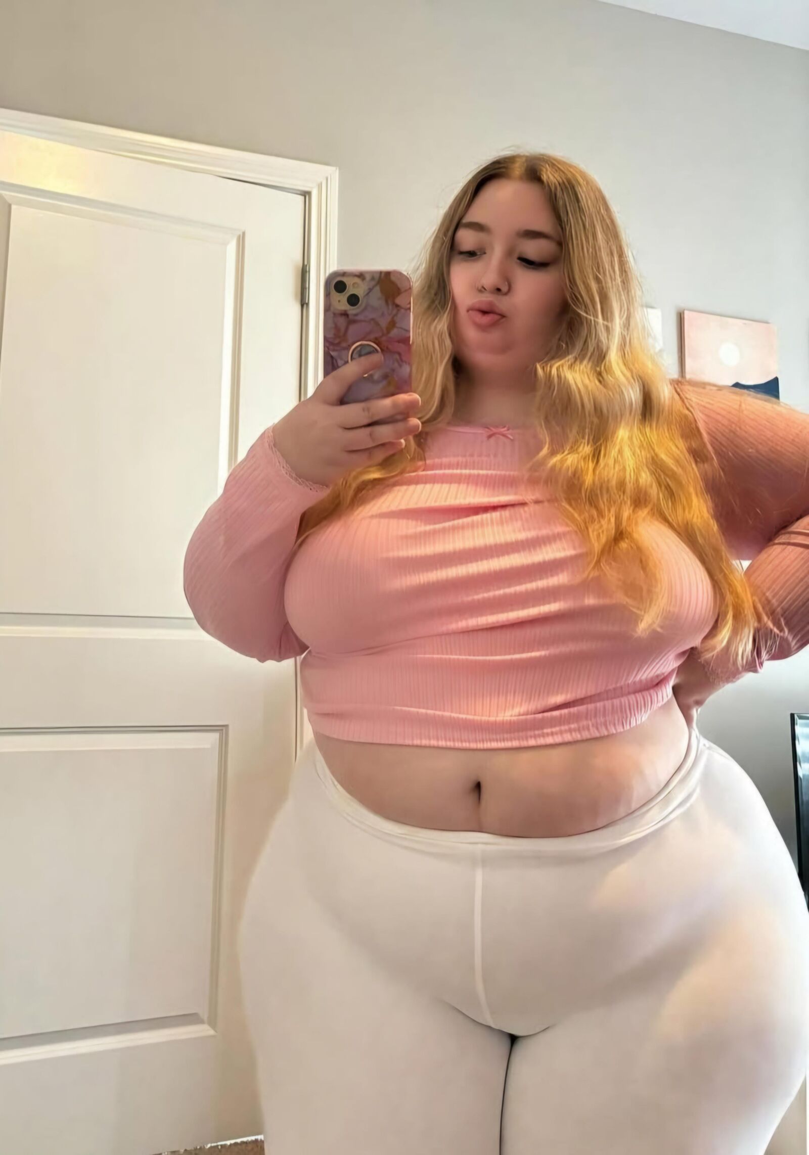 BBW BLONDE BIMBO É UM