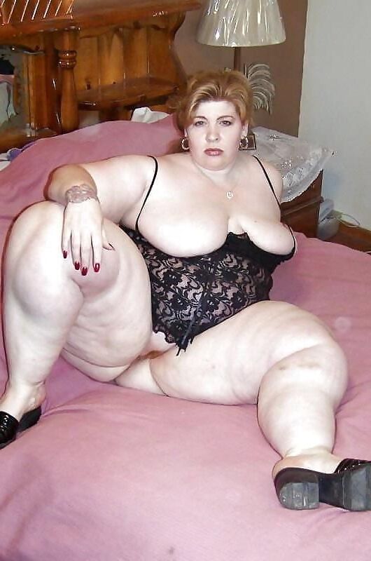 Plus size queens