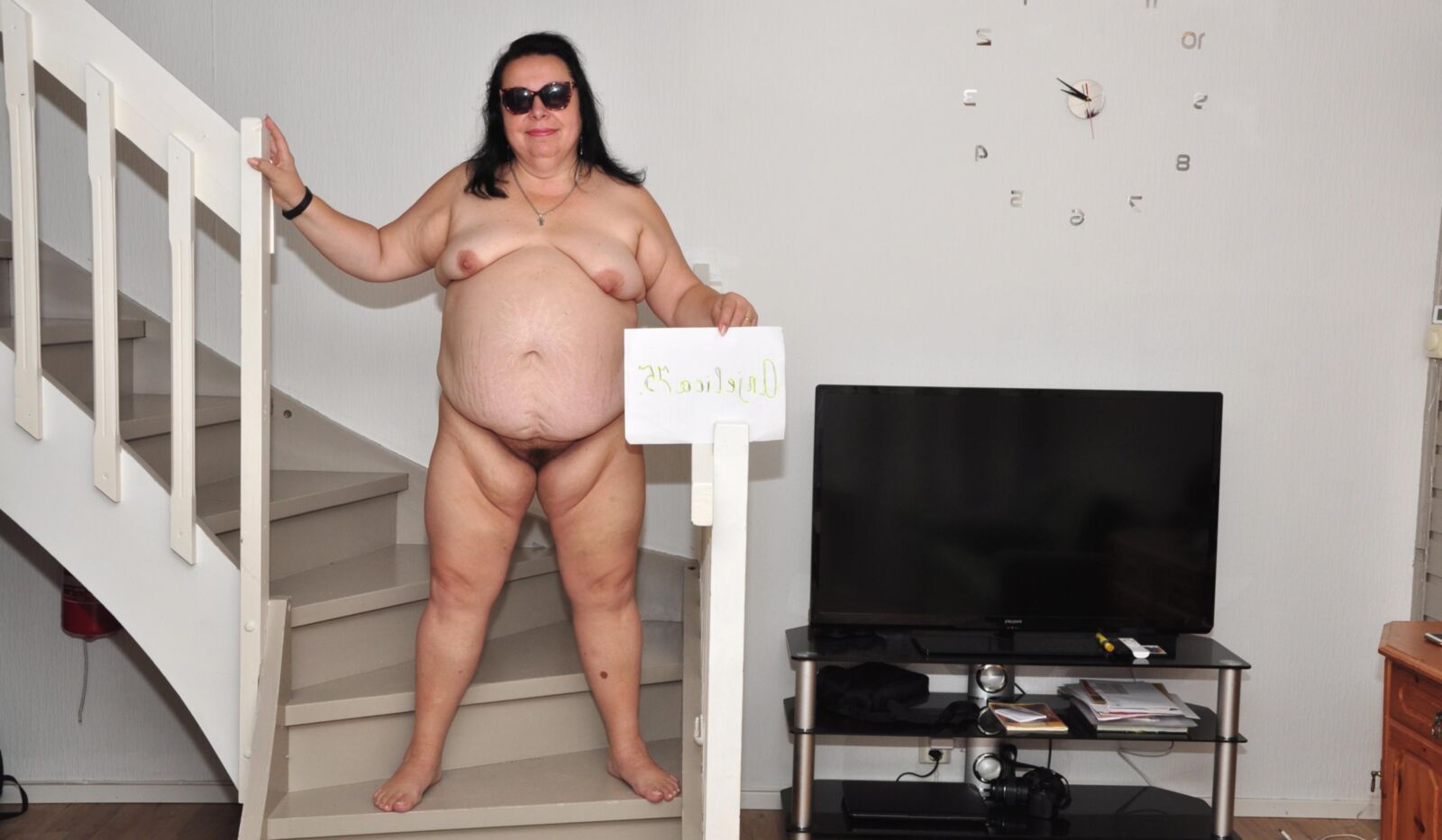 ME BBW, a esposa mostra -se.