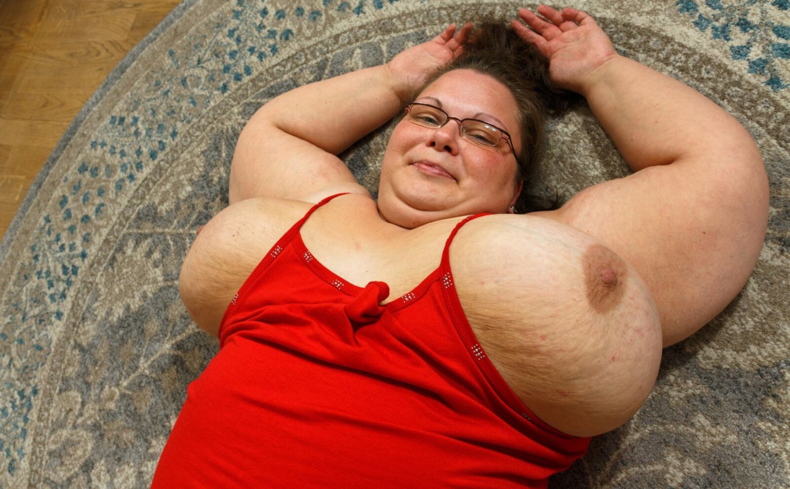 Splendide Truie Viola SSBBW Göttin