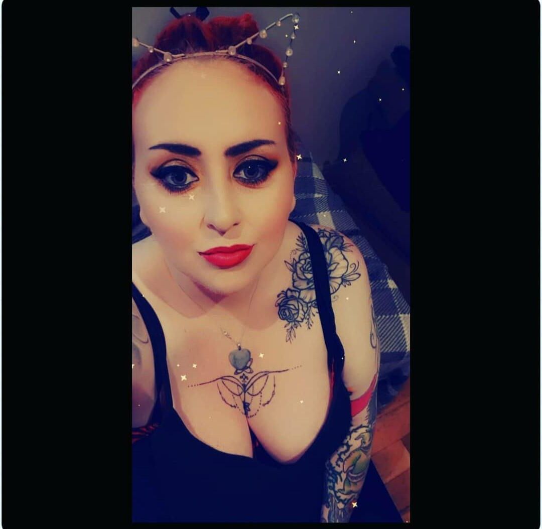 Mais sexy bbw big tit fb goth