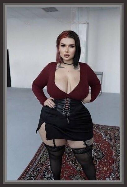 Amazing Hott and Sexy Big Beautiful Women