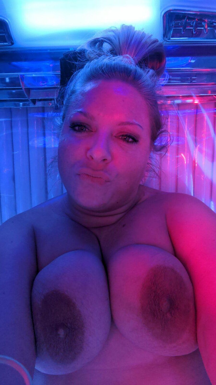 BBC Hure Brittany BBW Cumpig rasierte Schlacke exponierte Fotze aus den USA