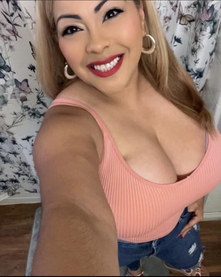 Another big tits Texas latina milf huge boobs