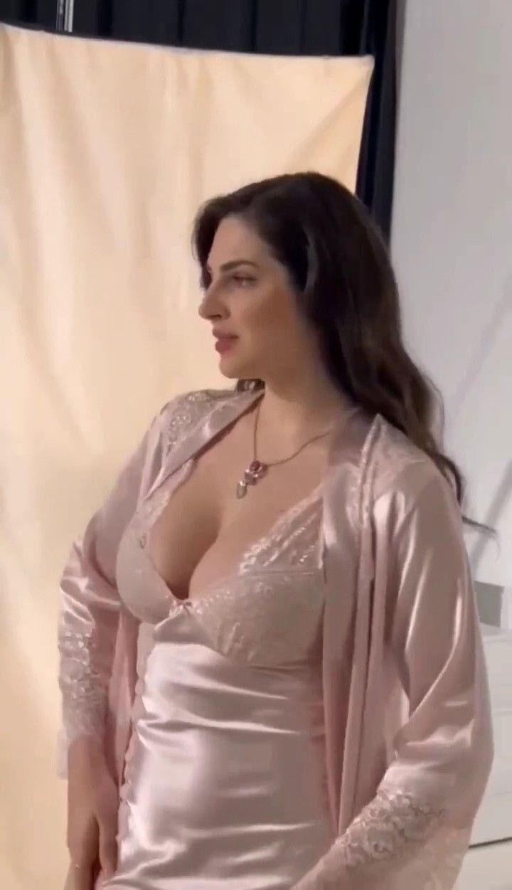Hot ..