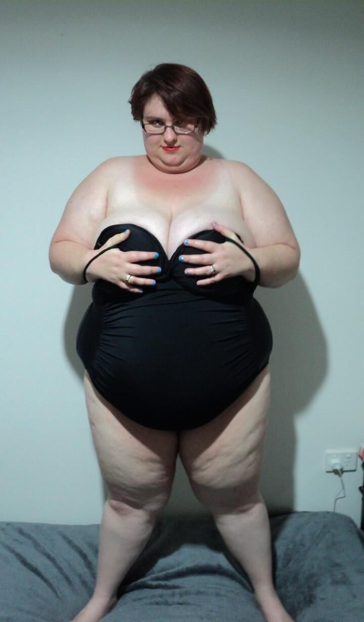 Une Splendide Belle Grosse Truie Parfaite pour la Saillie