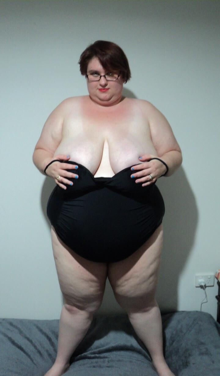 Une Splendide Belle Grosse Truie Parfaite pour la Saillie