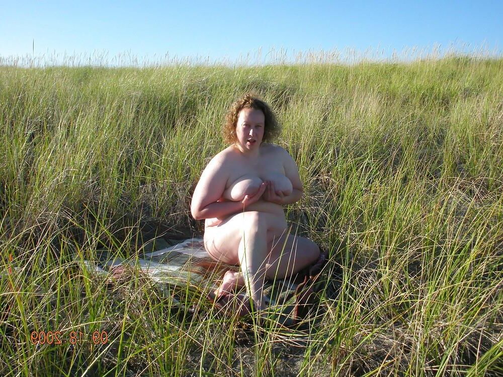 Bbw whore needs exposed.