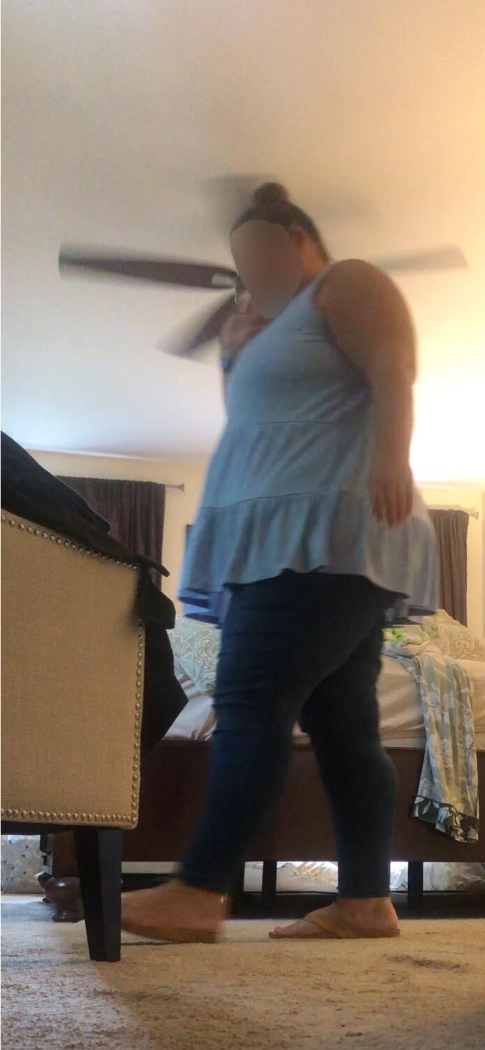 Thick Wife 