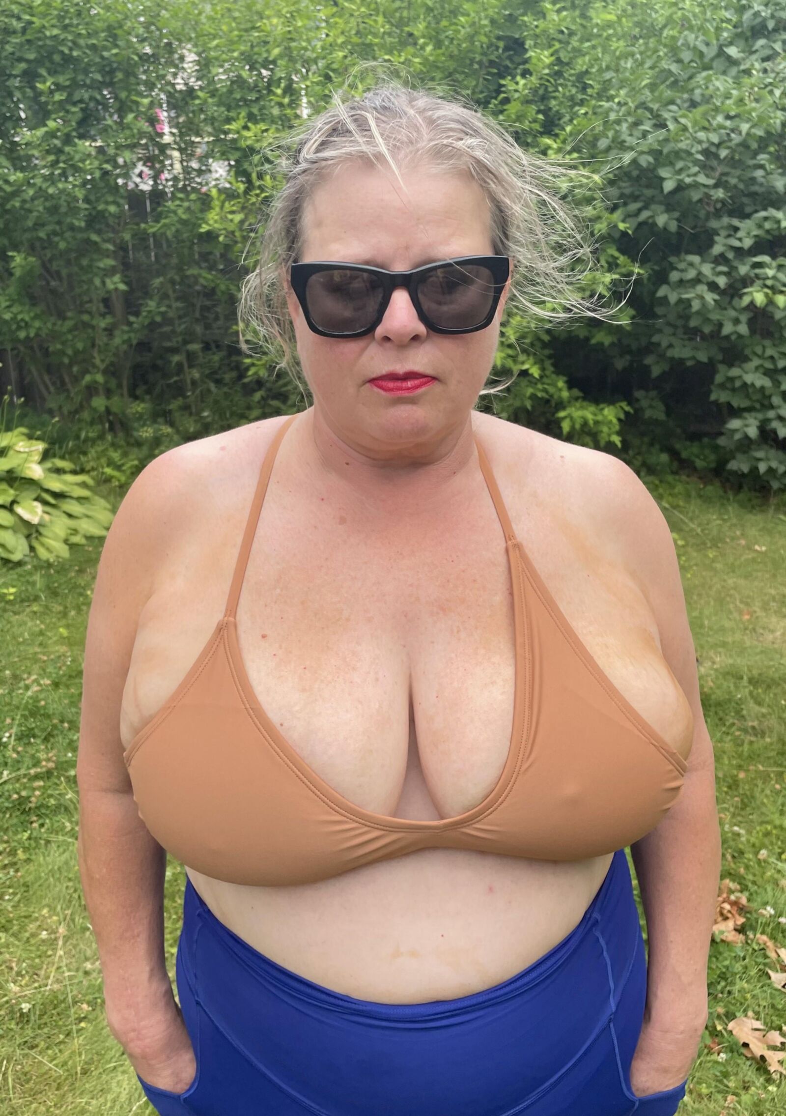 bikini brun