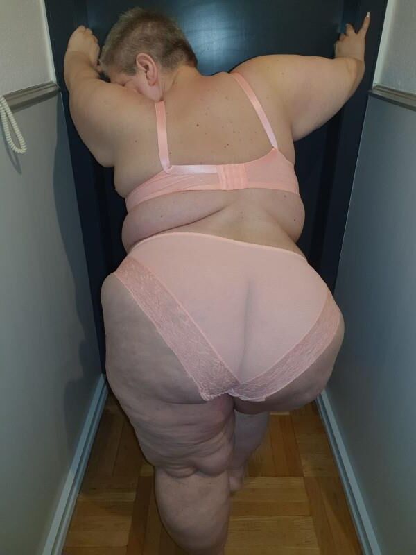 Joselin Bbw mamitas chulas