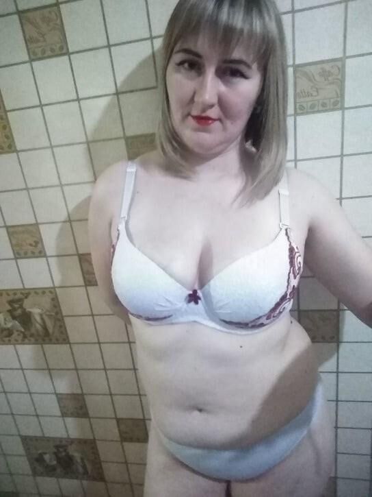 MILF russe joufflu Elena de Town Miass