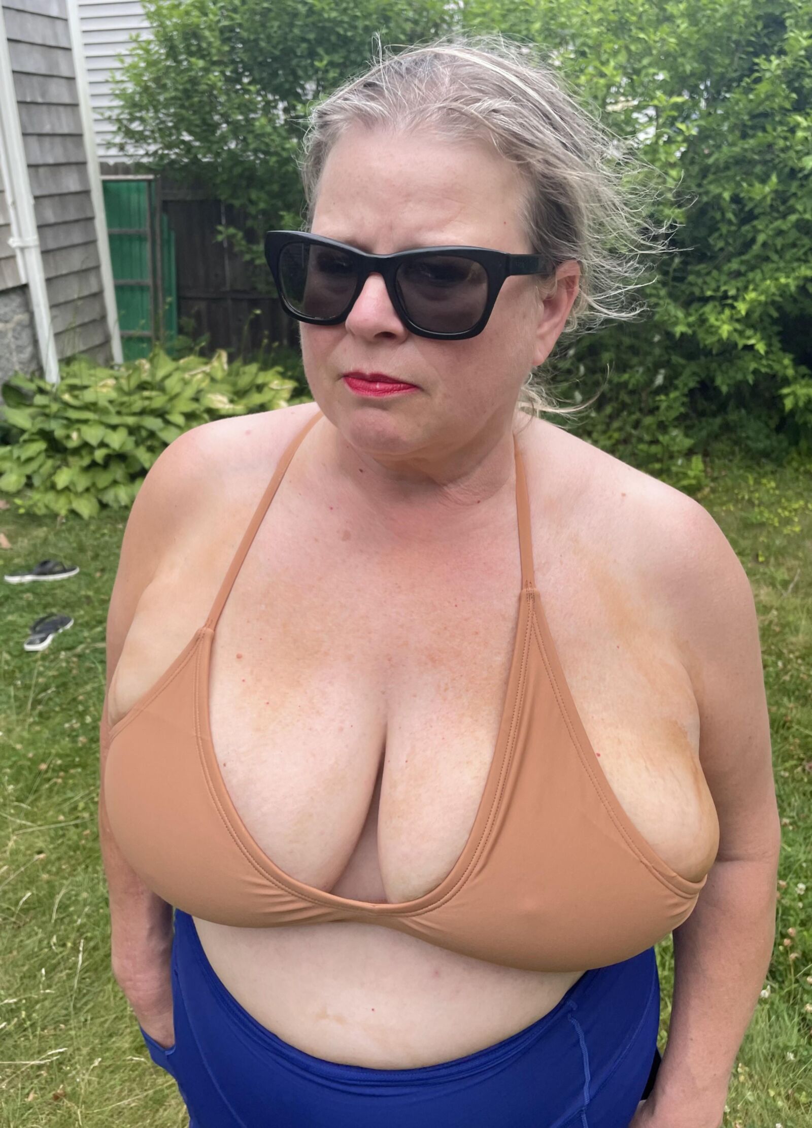 bikini brun