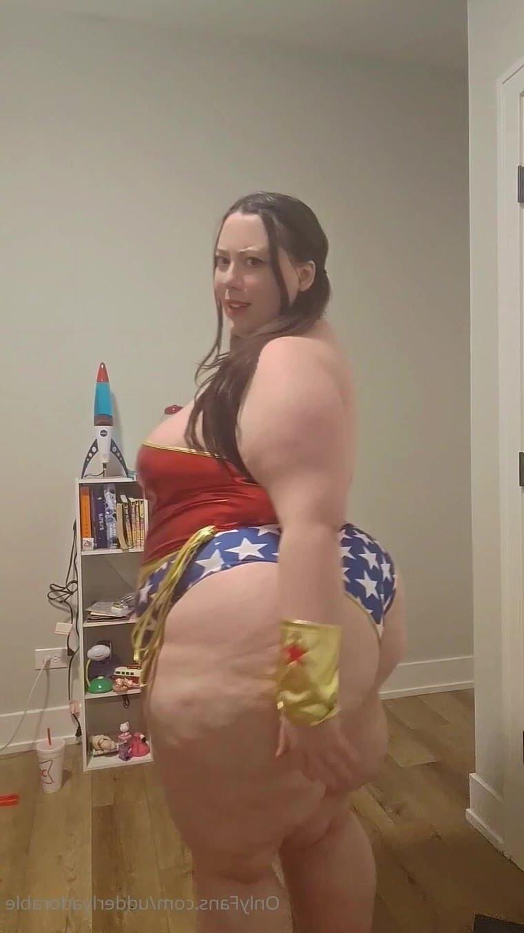 BBW Women Knock Me Dead