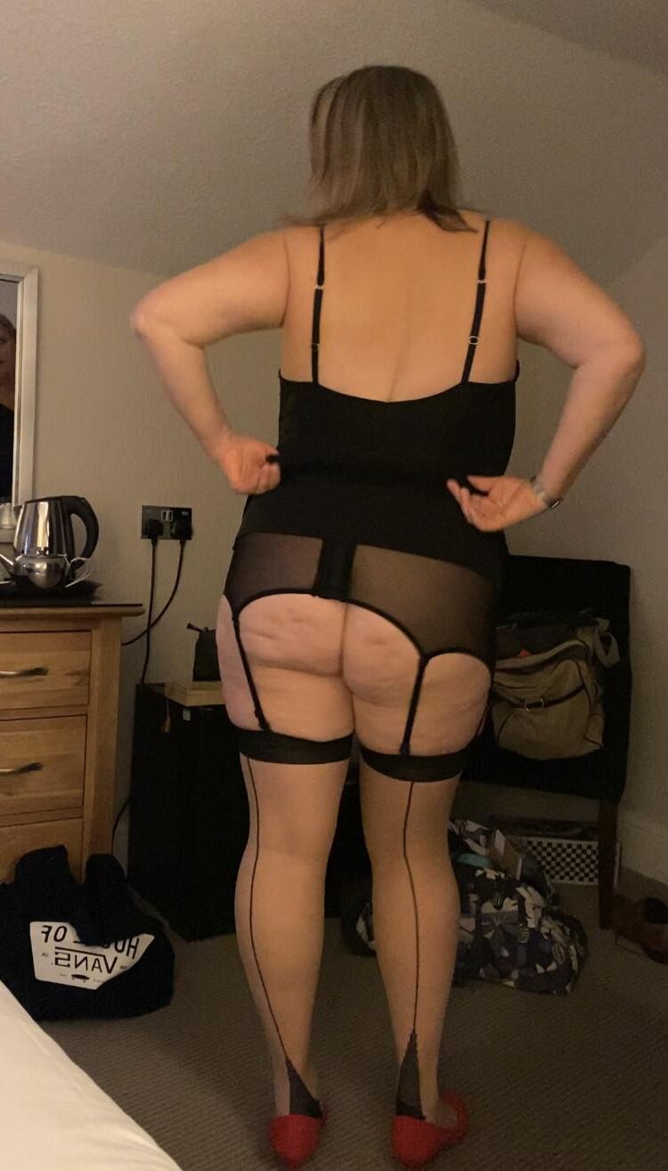 More Luscious Leigh Ass no