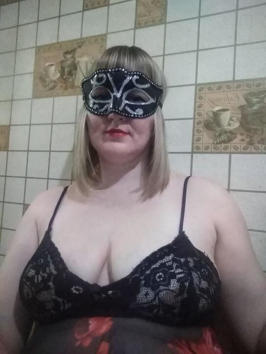 MILF russe joufflu Elena de Town Miass