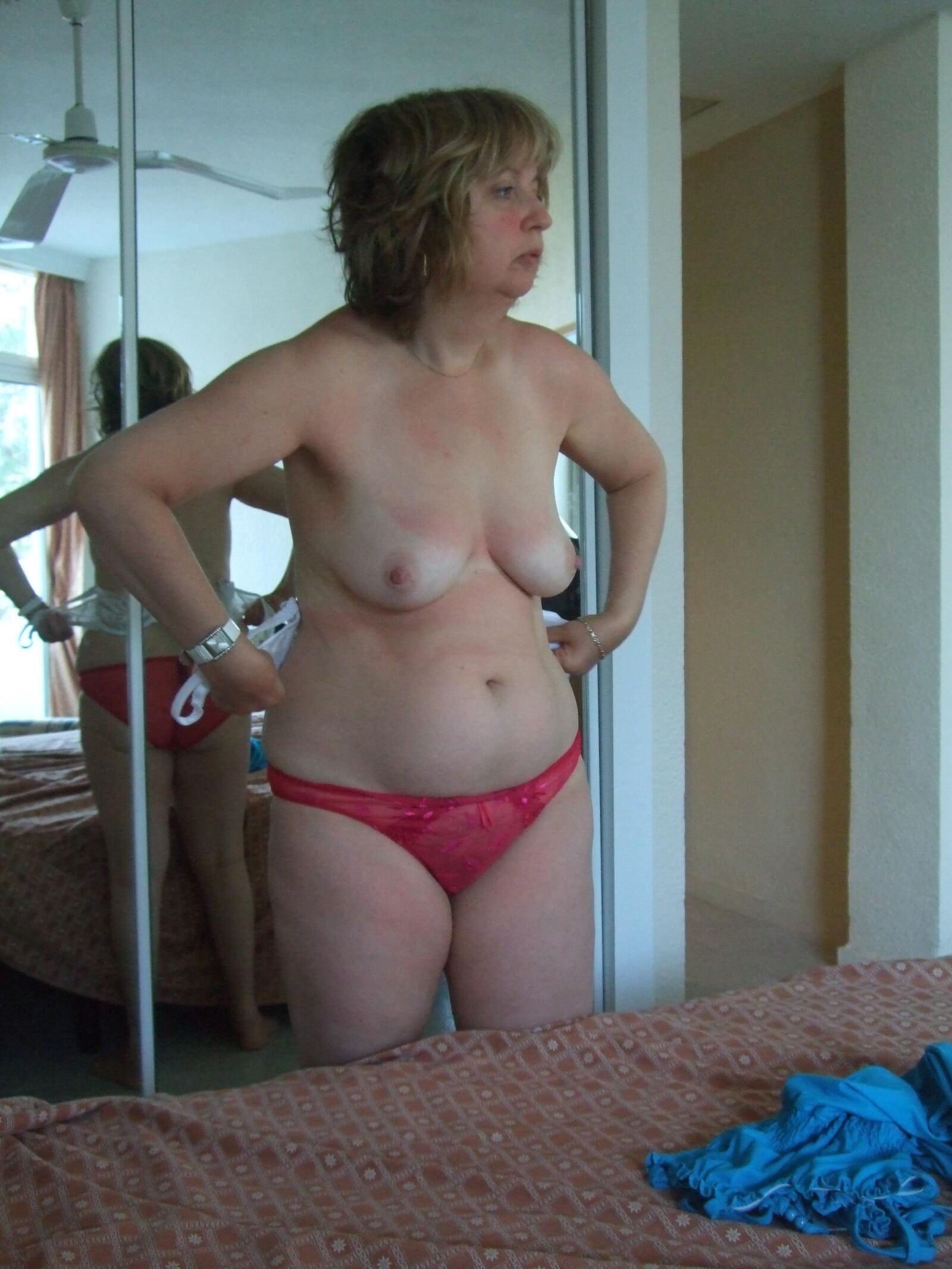 Naked for you 