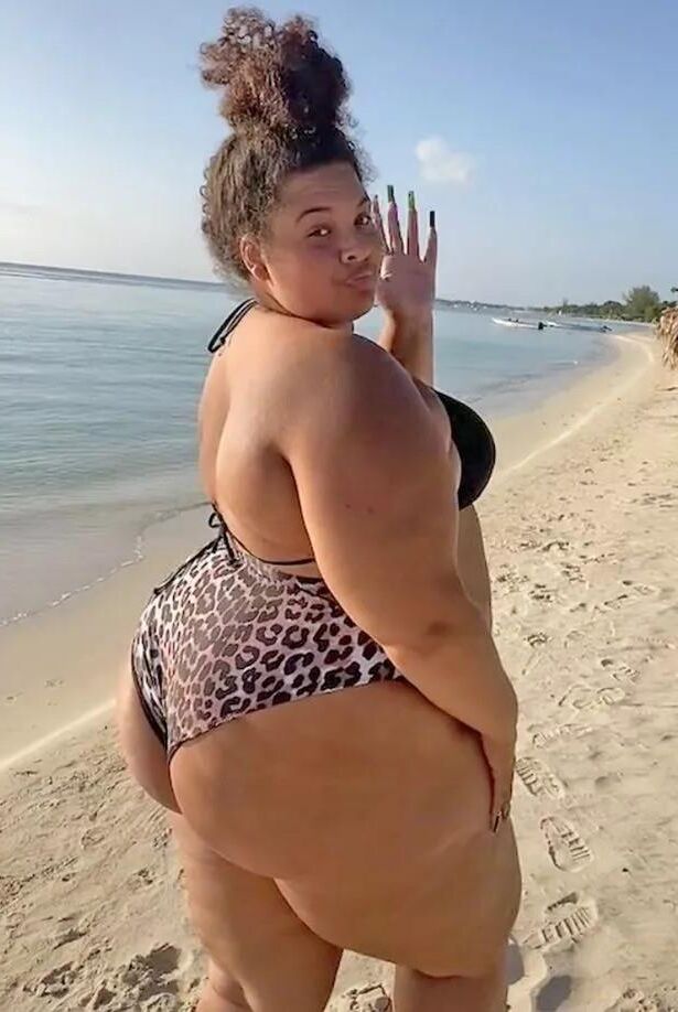 (SS)BBWs The Bigger, the Better The Jiggle