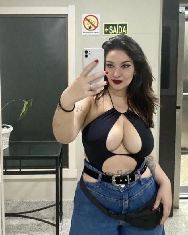 Raquel Huge Ass Big Tits Tattooed Brazilian BBW Girl Hot Shots