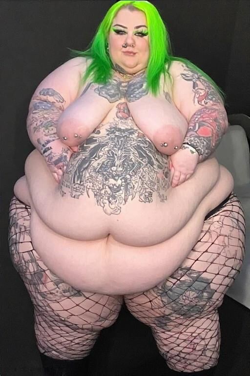 AI Creations BBW Babes
