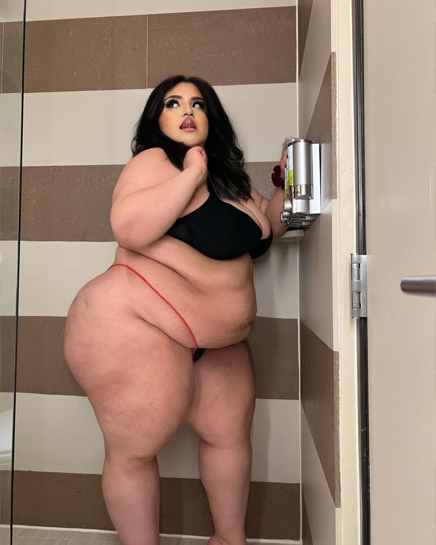SSBBW Anali Sanchez von FB