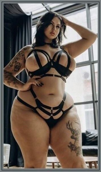 Hott and Sexy Big Beautiful Women