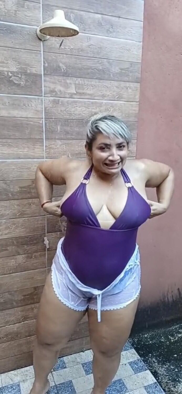 Latina Lovers 