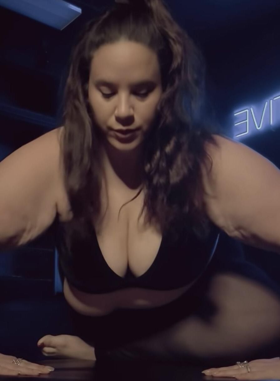 Whitney Thore