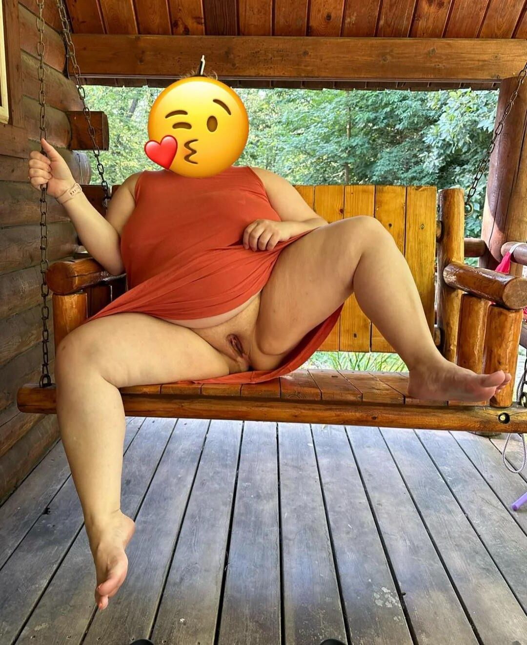 BBW Kinky Cupel
