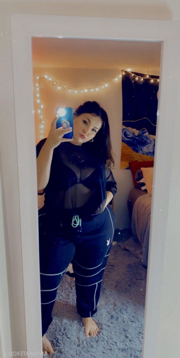 Myra big culo tetas grandes bbw chica morena sexy fotos calientes mixtas