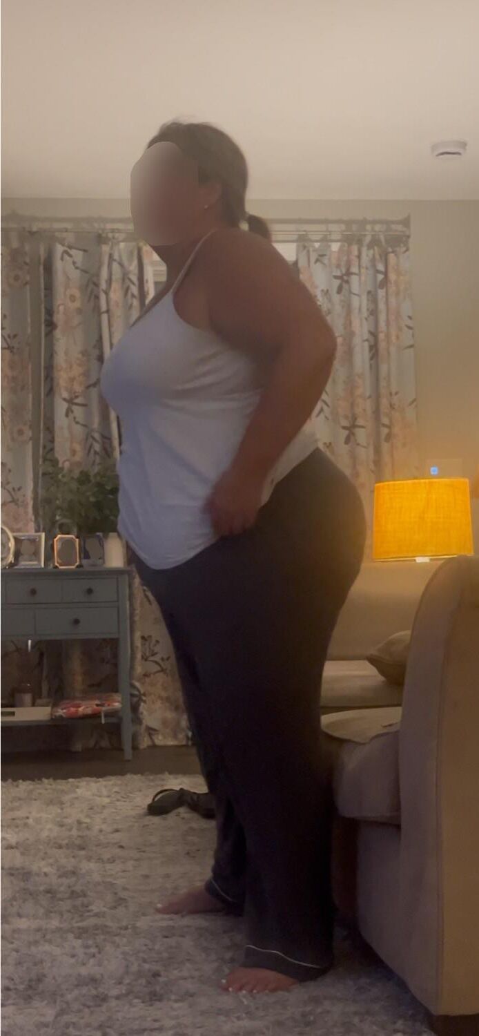 Thick Wife 