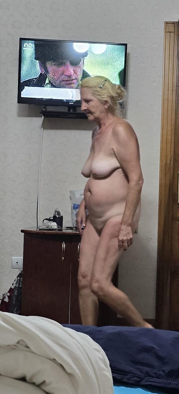 Exposing Grandma ll
