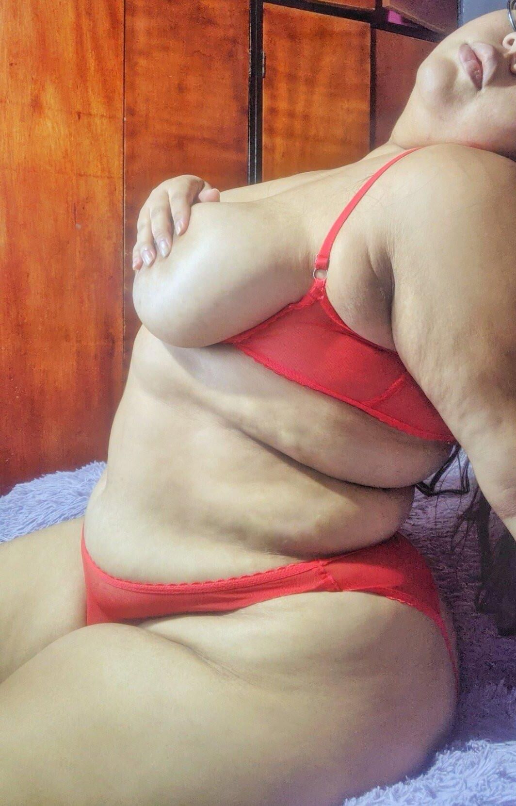BBW Selena Daroma Latina огромная ареола