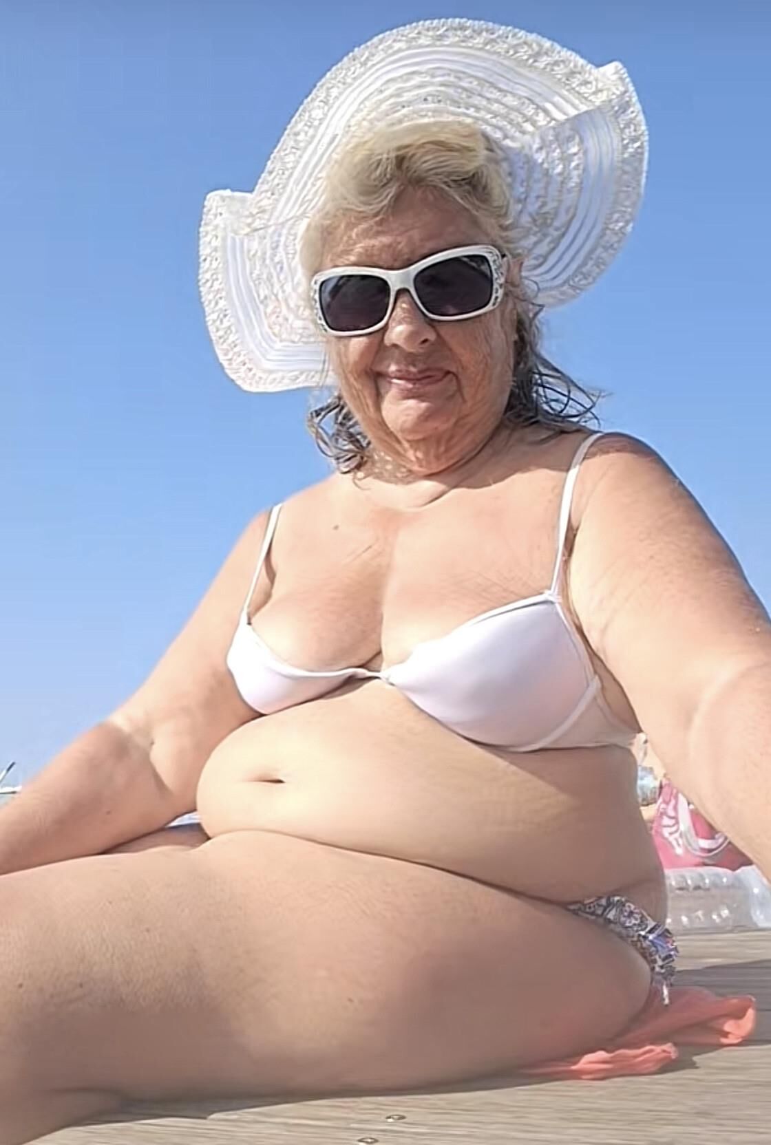 Bbw Granny Anna So Sexy