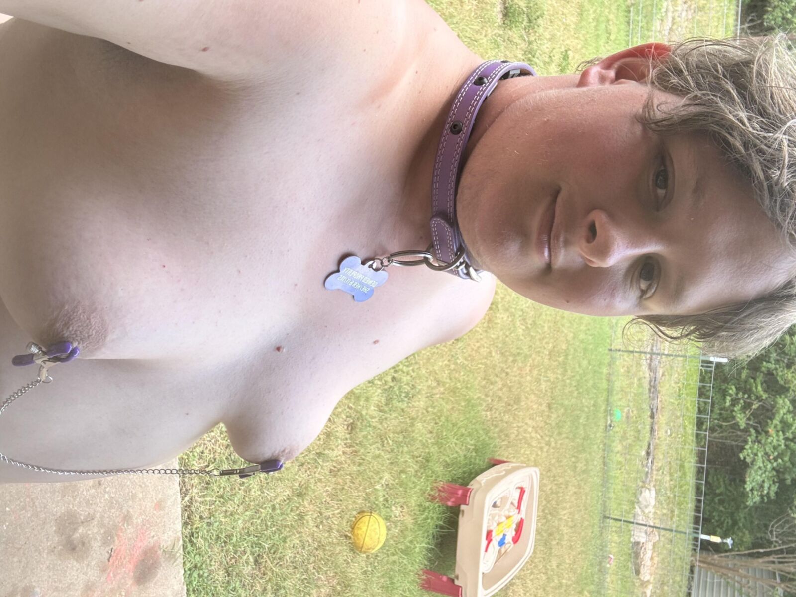A vagabunda trans BBW quer ser compartilhada