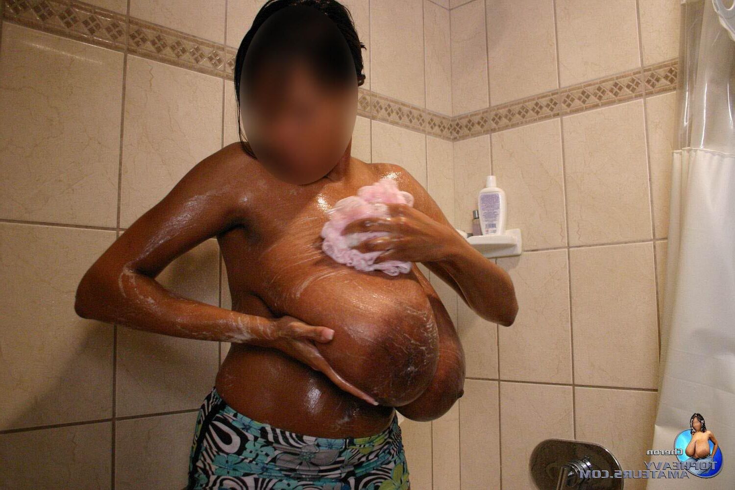 Cherón tit negro
