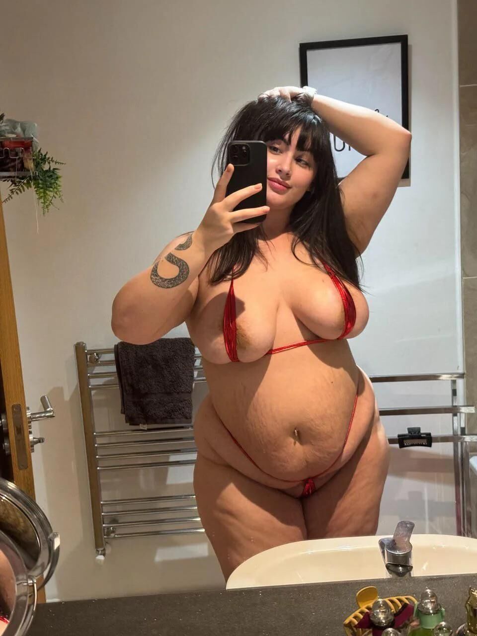 BBW Light Skin Latina Noa