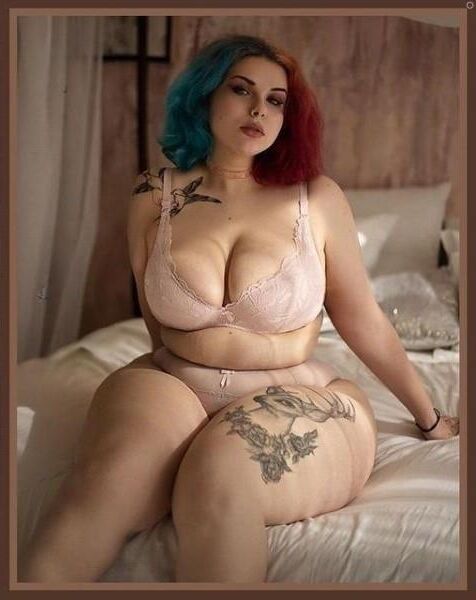 Hott and Sexy Big Gorgeous Goddesses