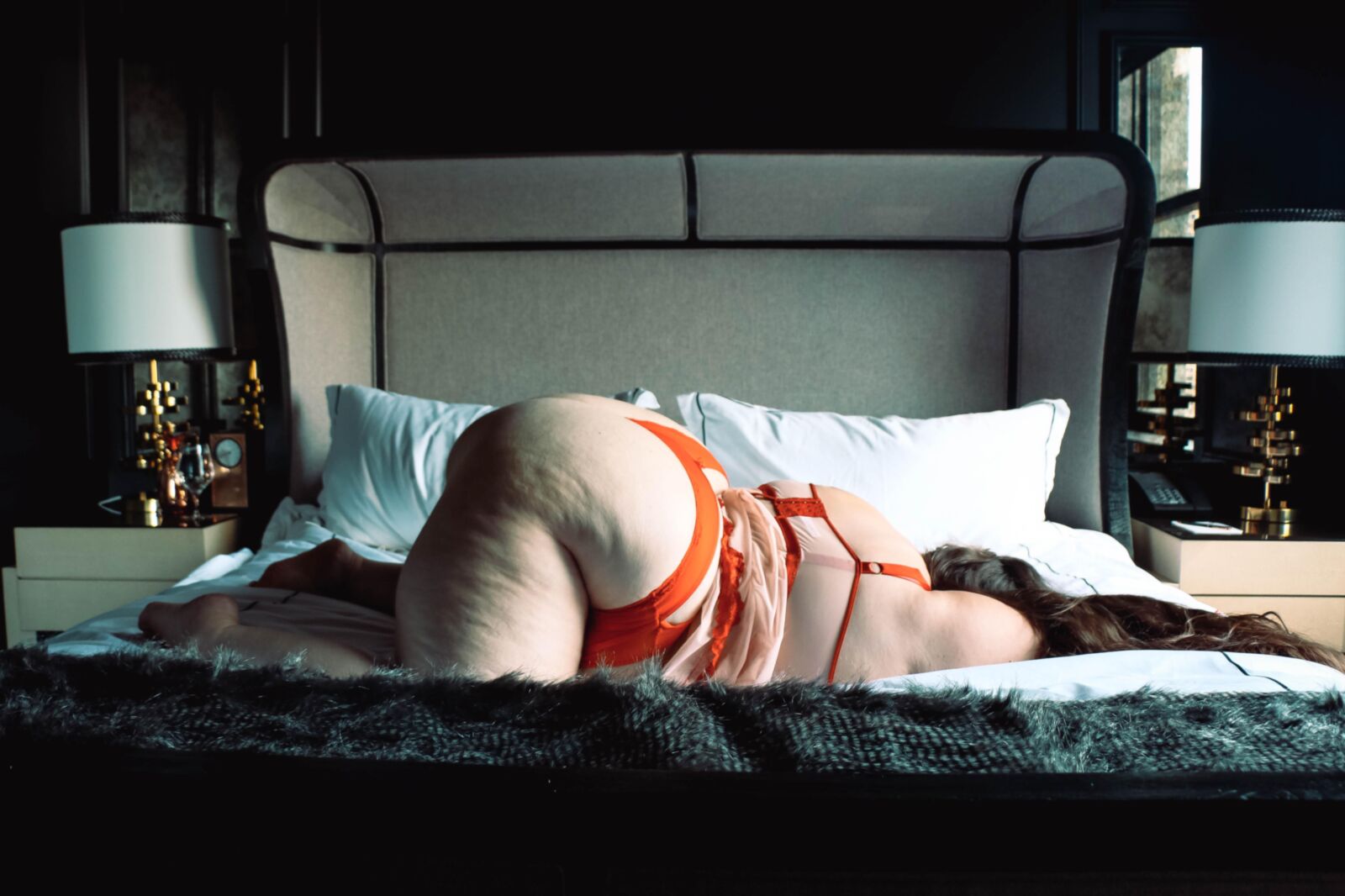 Patreon Champagne Hotel от Faye
