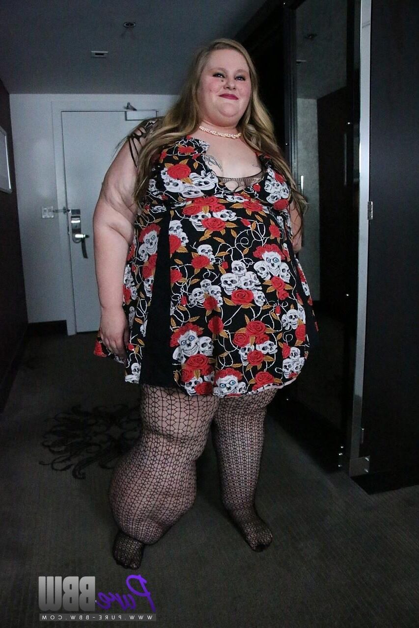 SSBBW Bella Sex в теле с сетью с сетью