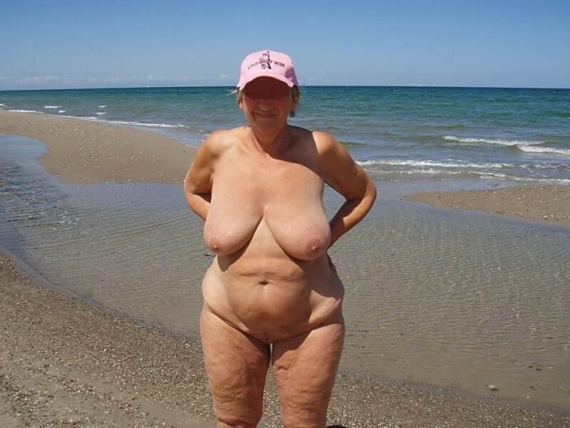 Jill Bbw Oma mit sexy Arsch ()