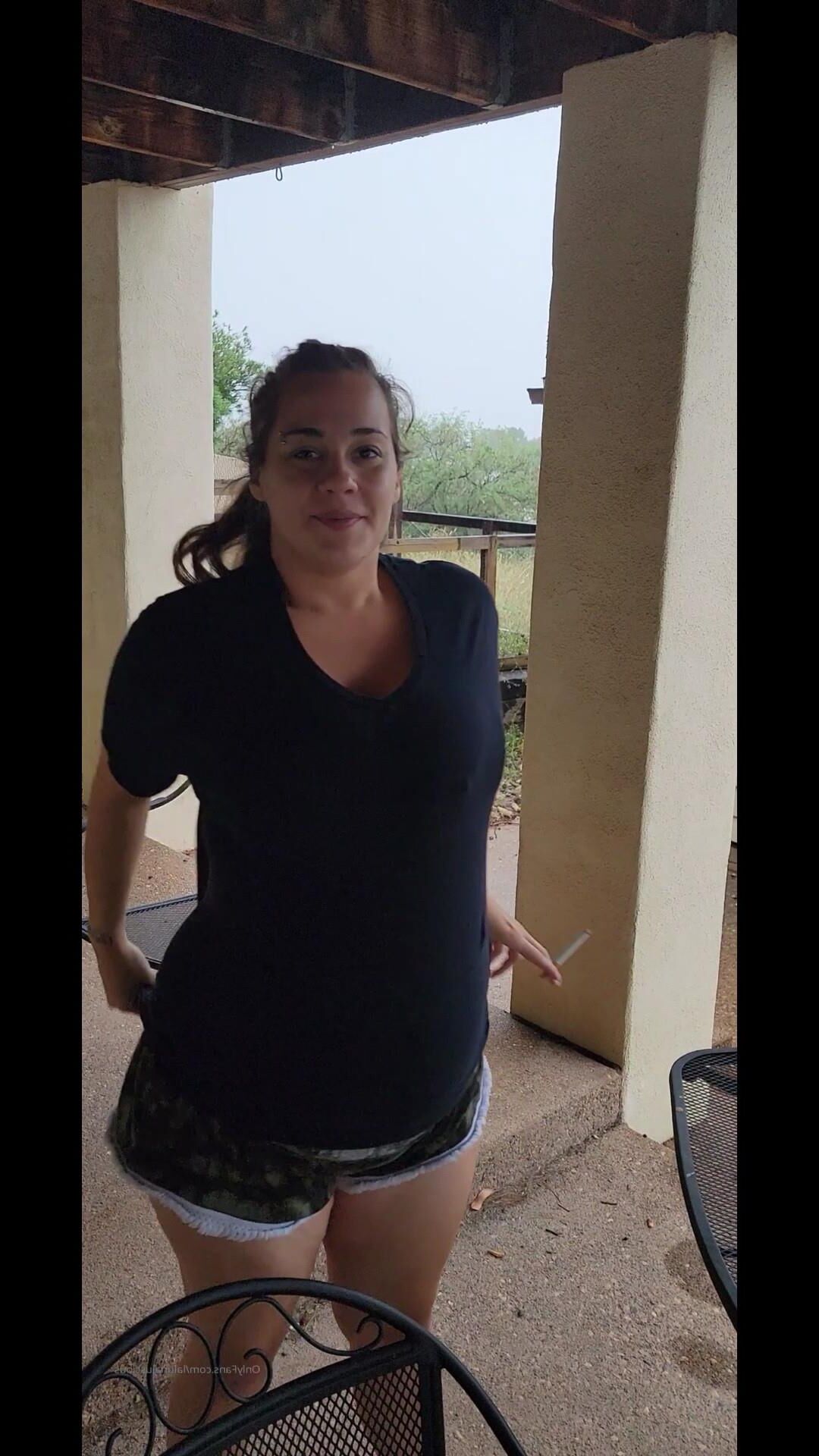 Pregnant Smoking .